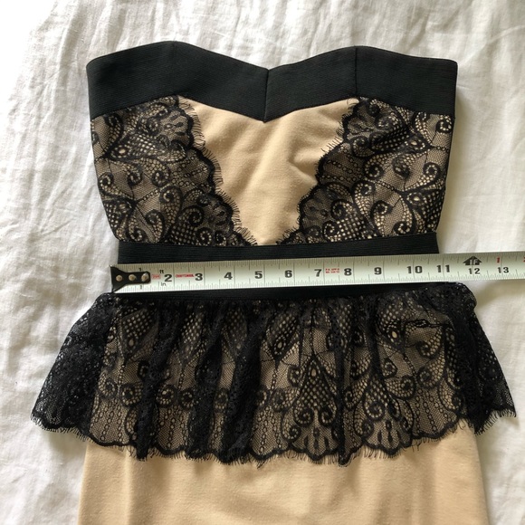 Strapless Lace Dress - Picture 4 of 5